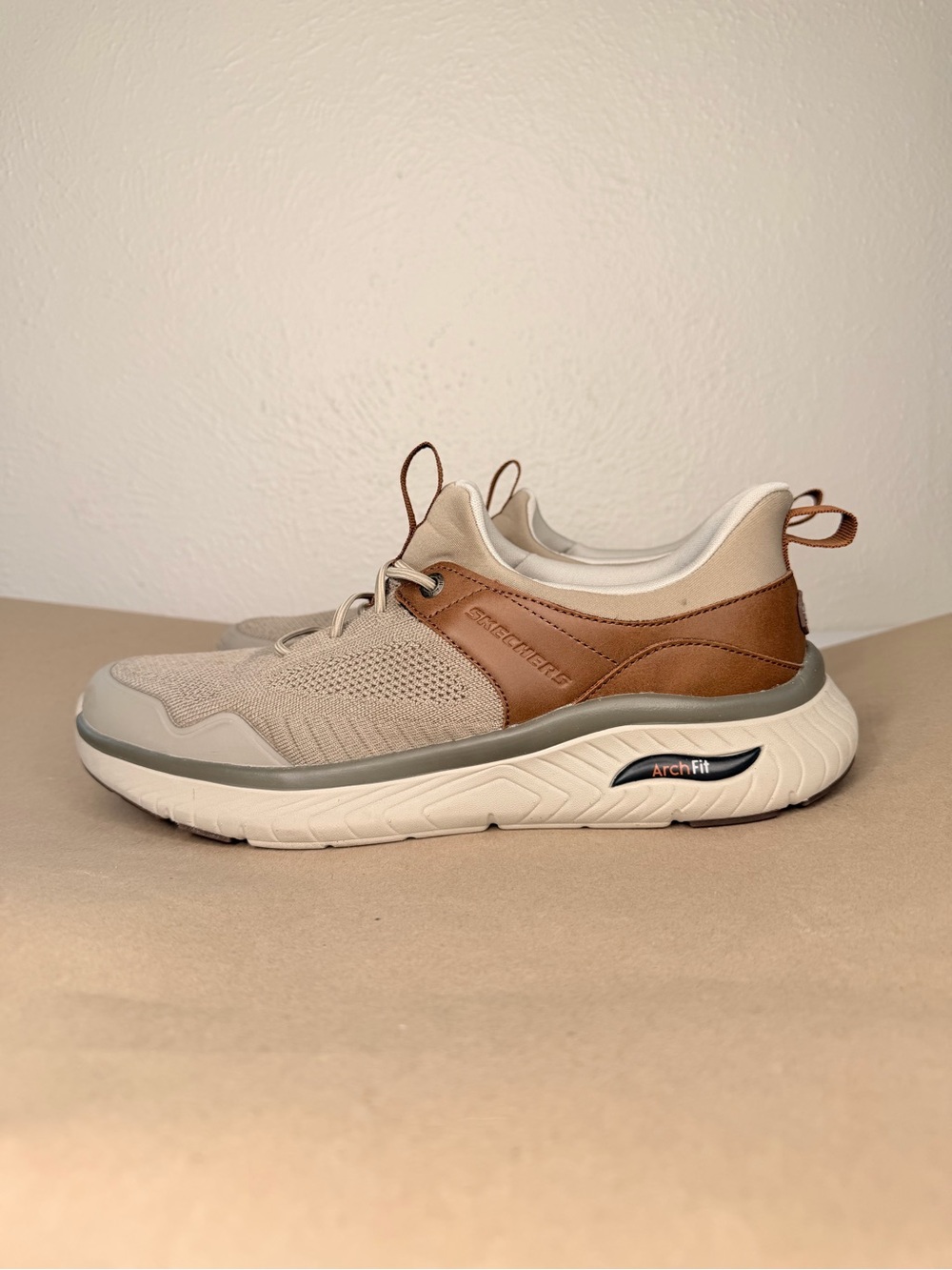 Sketchers arch fit slip ins sneaker - Picture 1 of 9